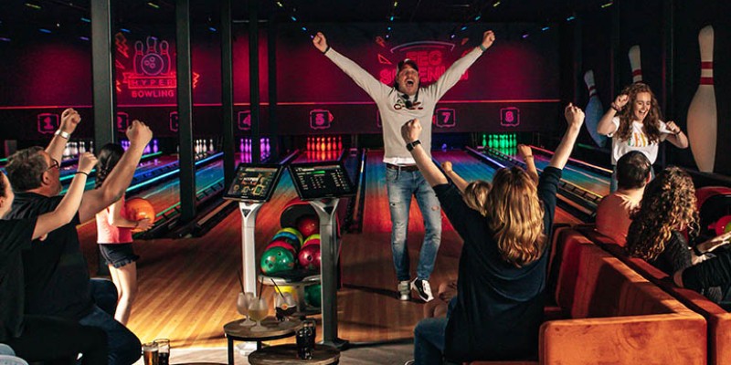 BOWLEN.jpg