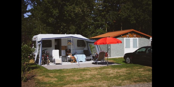 SUPERCOMFORT_KAMPEREN_CARAVAN_AUTO_STEL_RODE_PARASOL-2.jpg
