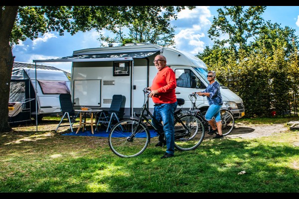 Foto 2_Camperplaat.jpg